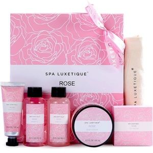 Rose luxury spa kit products formulated with organic ingredients.